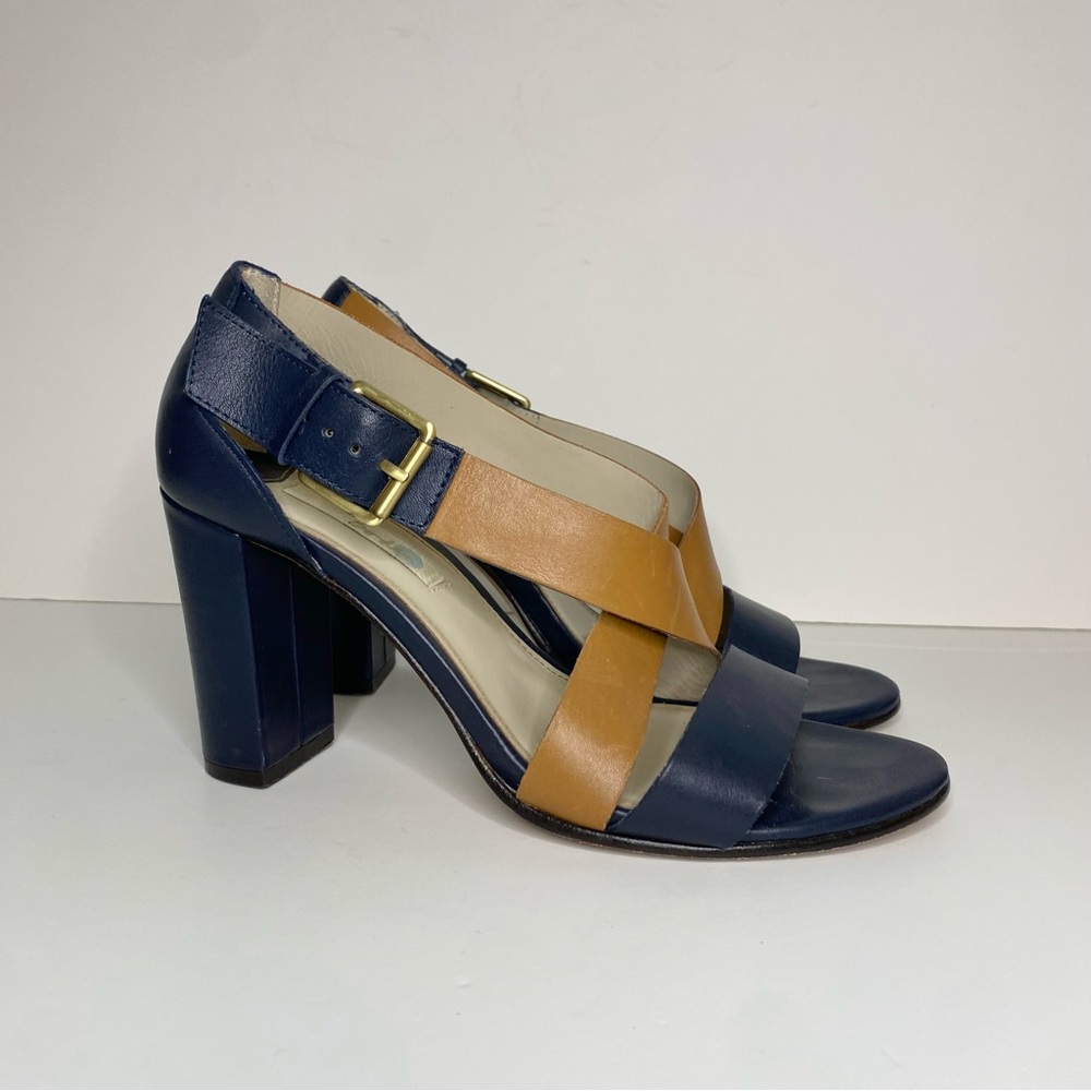Boden Navy and Cognac Tan Sandal Block Heel EU
Size 38 US 7